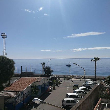 La Finestra Sul Mare Acomodação com café da manhã Letoianni Exterior foto